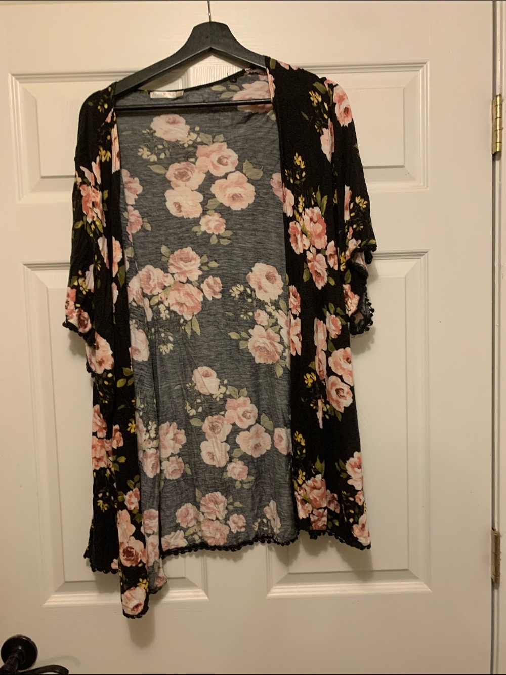 Heart & Hips Black Floral Open Cardigan with Blush Pink Roses